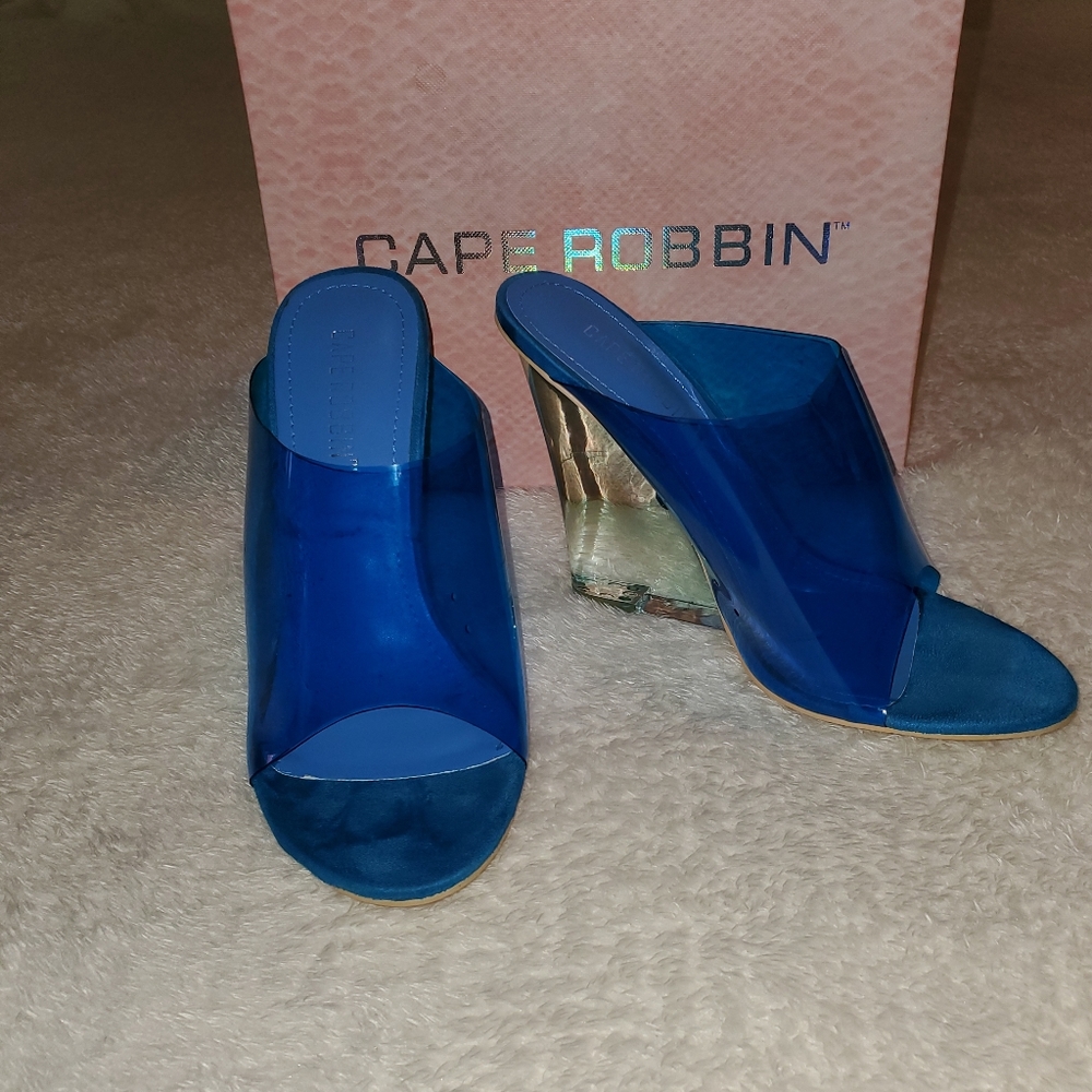 Cape Robbins Shoes
